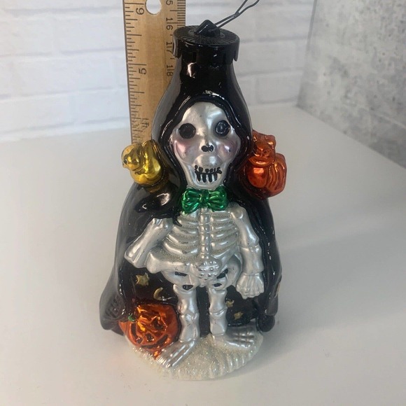 Halloween Skeleton in Cape Ornament Figure 6" - Picture 5 of 7